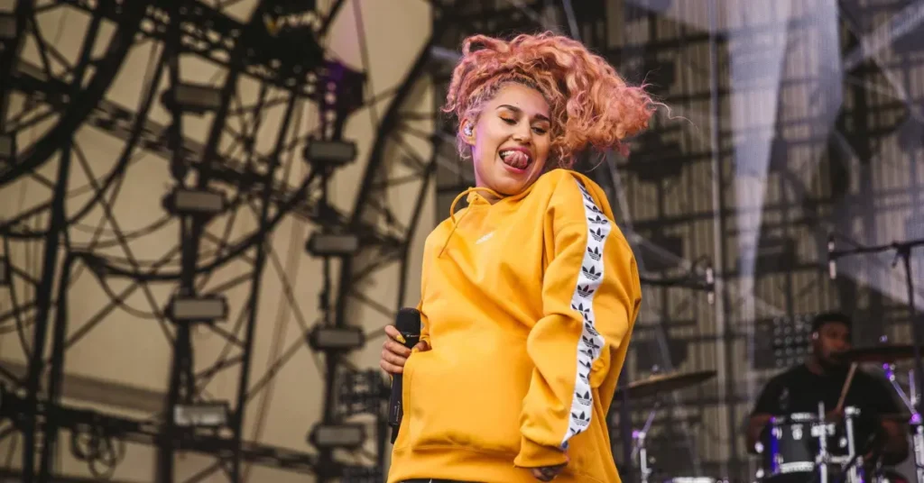 RAYE: Age, Height, Weight, Net Worth, and More